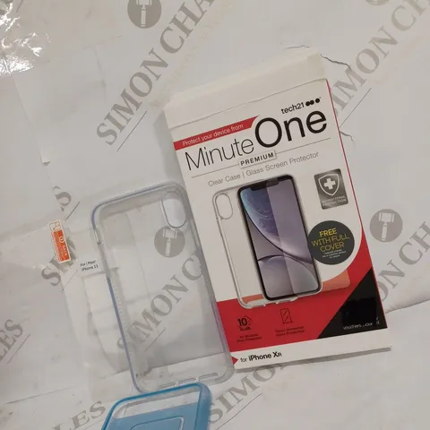 LOT OF 5 MINUTE ONE PREMIUM CLEAR GLASS AND GLASS SCREEN PROTECTORS FOR IPHONE XR