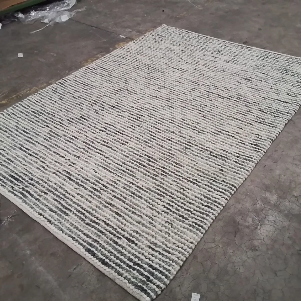 QUALITY DESIGNER AREA RUG - APPROXIMATELY 240X160CM