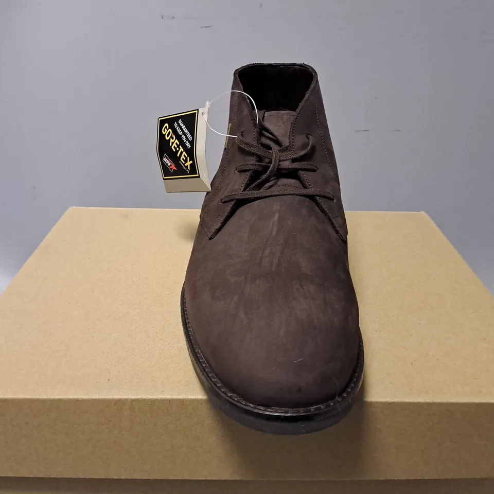 BOXED CLARKS RONNIE LOGTX DARK BROWN BOOTS - UK 9 1/2