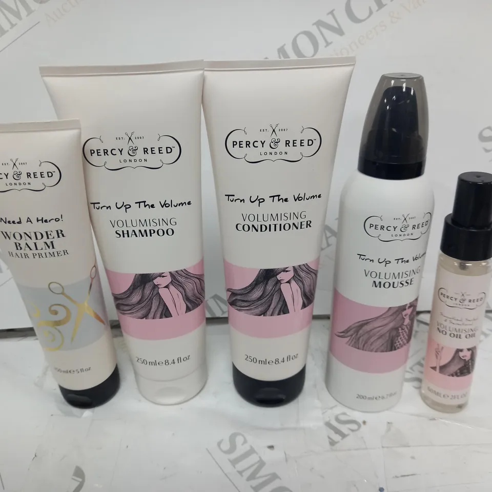 BOXED PERCY REED SET OF ITEMS INCLUDING SHAMPOO, CONDITIONER, VOLUME MOUSE ETC