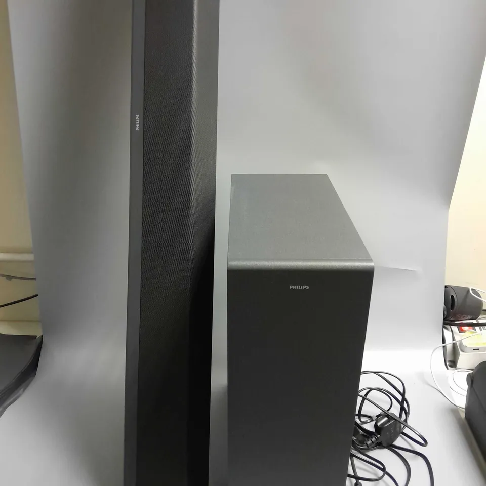 PHILIPS 8000 SERIES SOUNDBAR AND SUBWOOFER - TAB8805 / COLLECTION ONLY