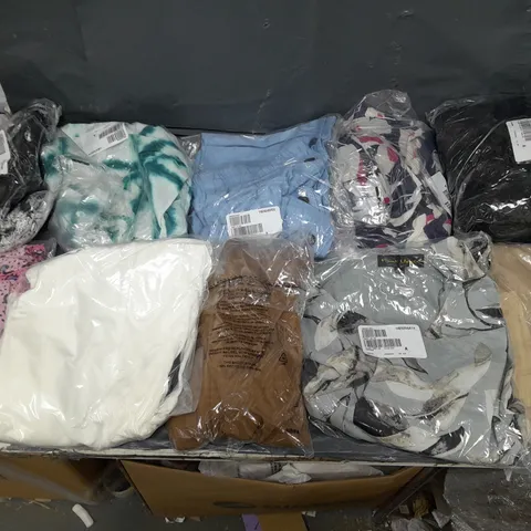 BOX OF APPROXIMATELY 10 ASSORTED PIECES OF CLOTHING IN VARIOUS STYLES, SIZES, AND BRANDS 