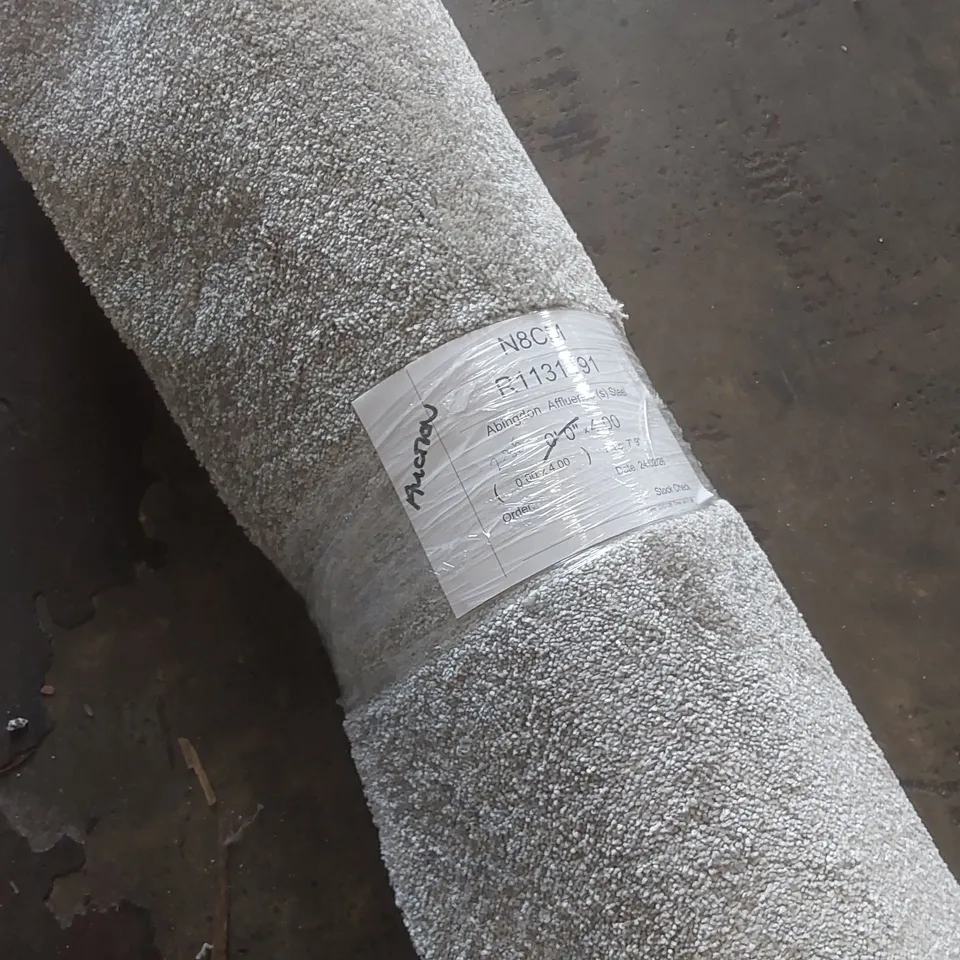 ROLL OF QUALITY ABINGDON AFFLUENCE CARPET - APPROXIMATELY 2.35 x 4m