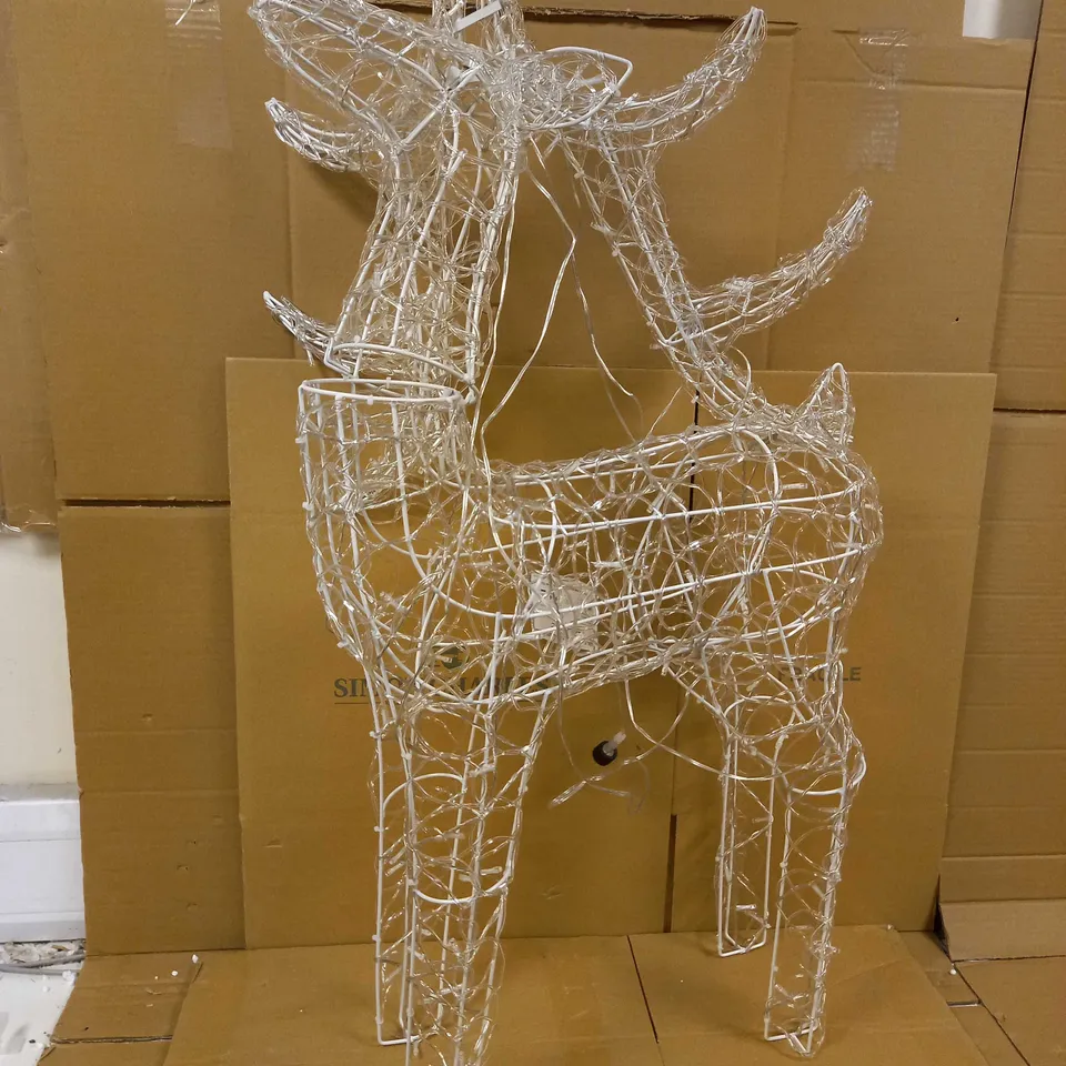 FESTIVE INDOOR/OUTDOOR PRE LIT REINDEER 