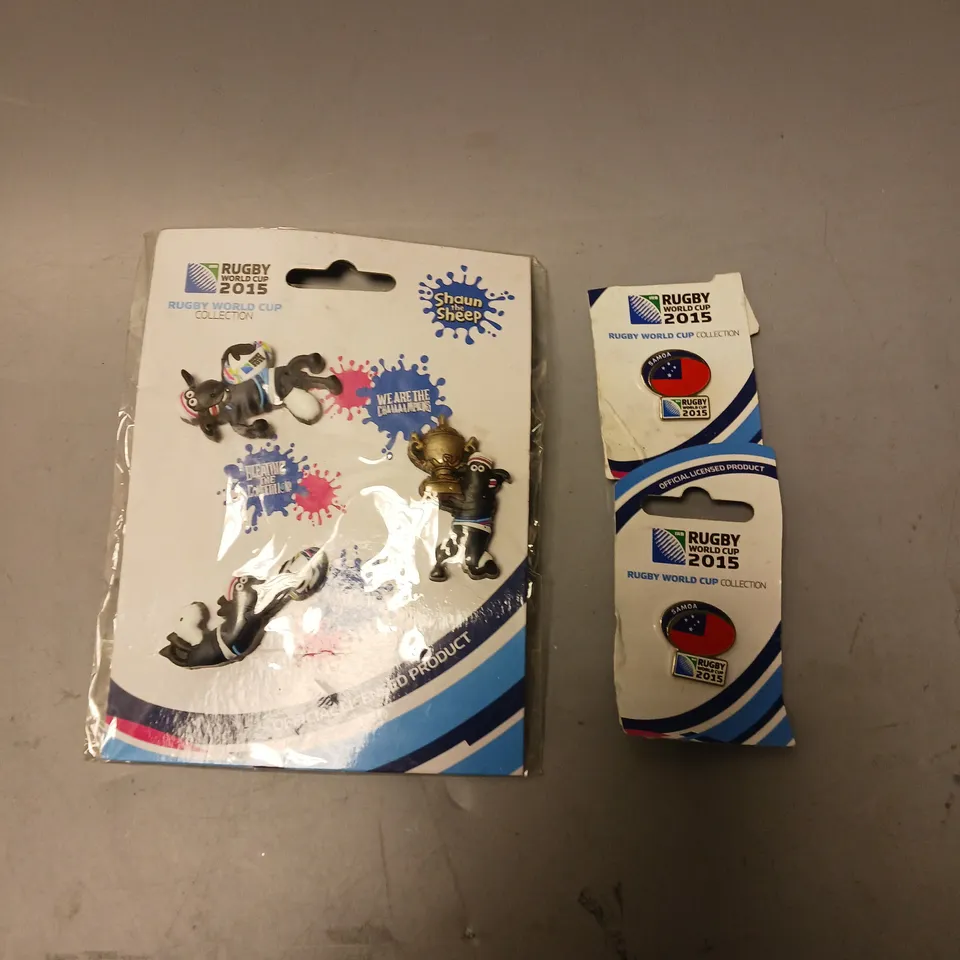 APPROXIMATELY 60 MIXED RUGBY UNION WORLD CUP KEYRINGS & BADGES 