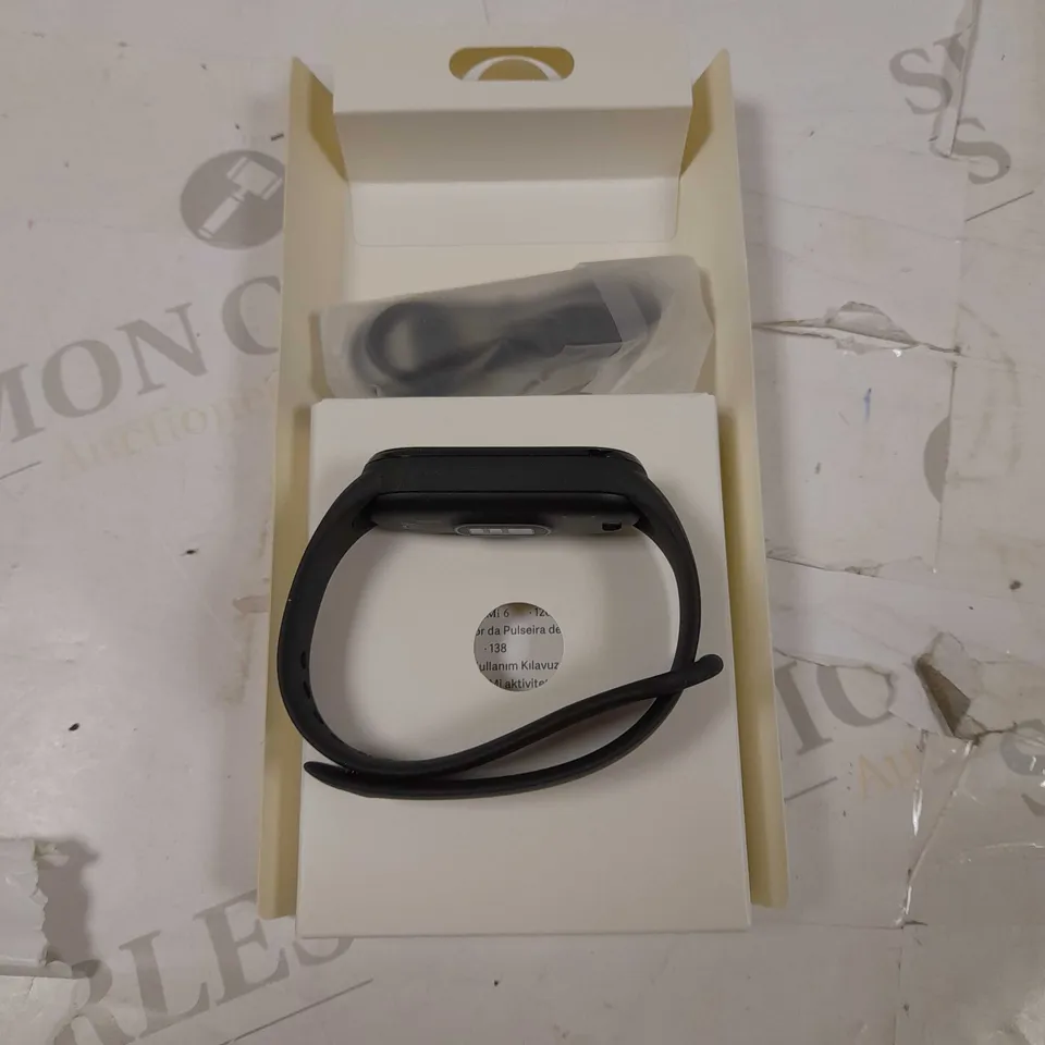 MI SMART BAND 6 WATCH