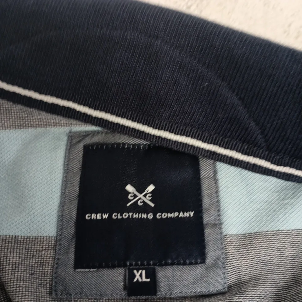 CREW CLOTHING COMPANY RUGBY STRIPE POLO SHIRT – BROWN & LIGHT GREY, NAVY COLLAR, MEN'S XL