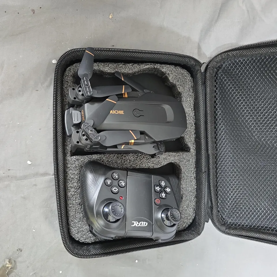 PORTABLE QUADCOPTER DRONE WITH REMOTE CONTROLLER IN PROTECTIVE HARD CASE