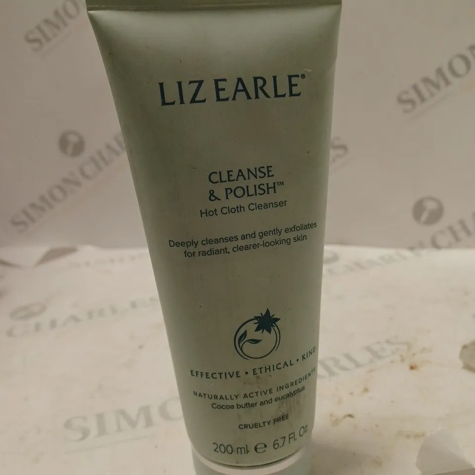 LIZ EARLE CLEANSE & POLISH HOT CLOTH FACE CLEANSER - 200ML