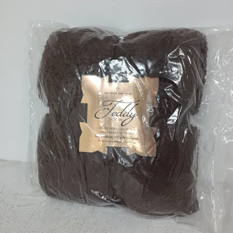 GAVENO CAVAILIA TEDDY THROW IN BROWN - 130X180CM