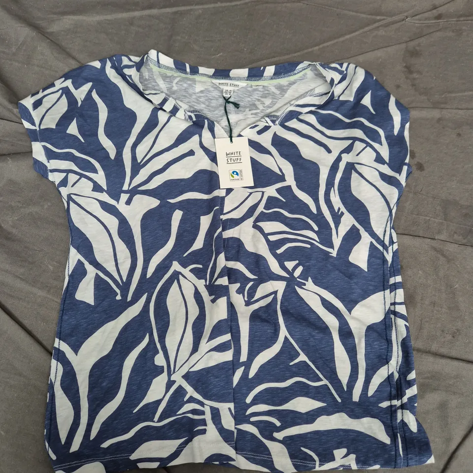 WHITE STUFF WOMEN'S NOTCH NECK TEE – NAVY WITH WHITE LEAF PRINT, UK 14 (EU 42, US 10)