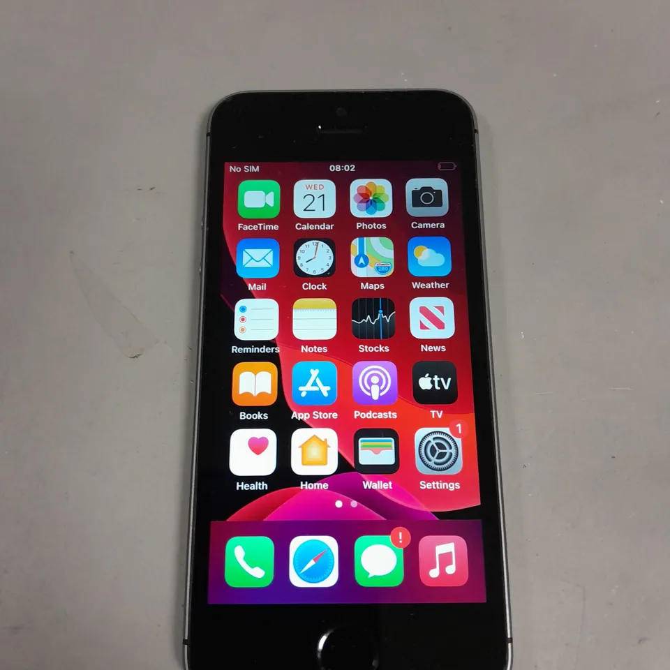 APPLE IPHONE 5 SE SMARTPHONE 