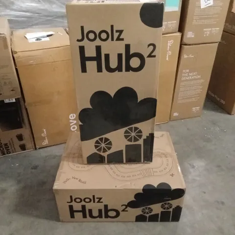 BOXED JOOLZ HUB2 STROLLER AND CARRYCOT (2 BOXES)
