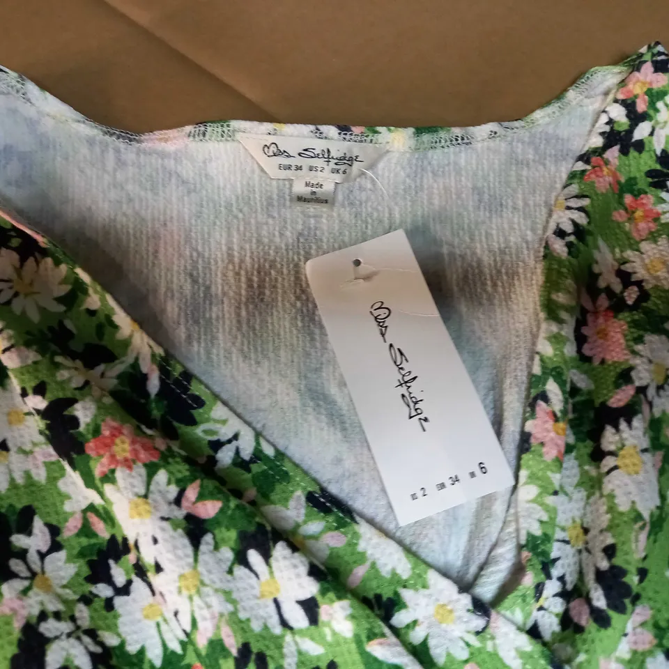 MISS SELFRIDGE GREEN FLORAL PRINT WAFFLE TEA DRESS - SIZE 6