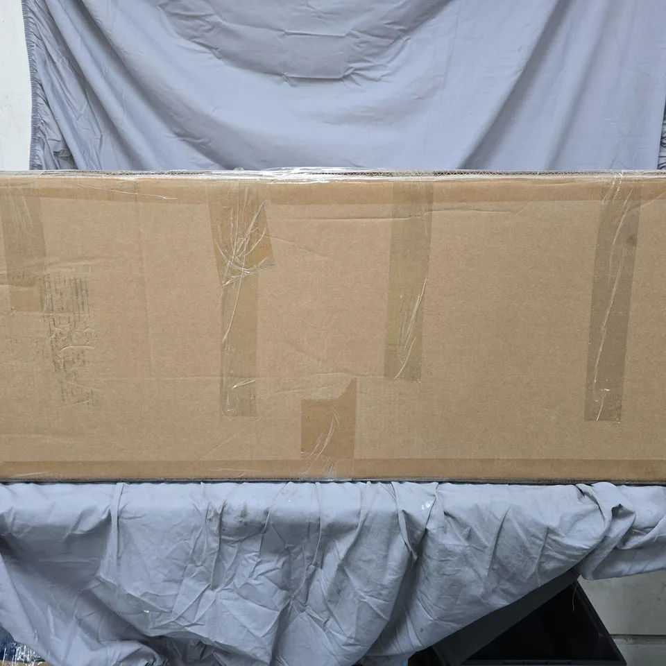 BOXED 7FT DENVER PRE LIT FLOCKED CHRISTMAS TREE WITH DUAL COLOUR TWINKLE LIGHTS