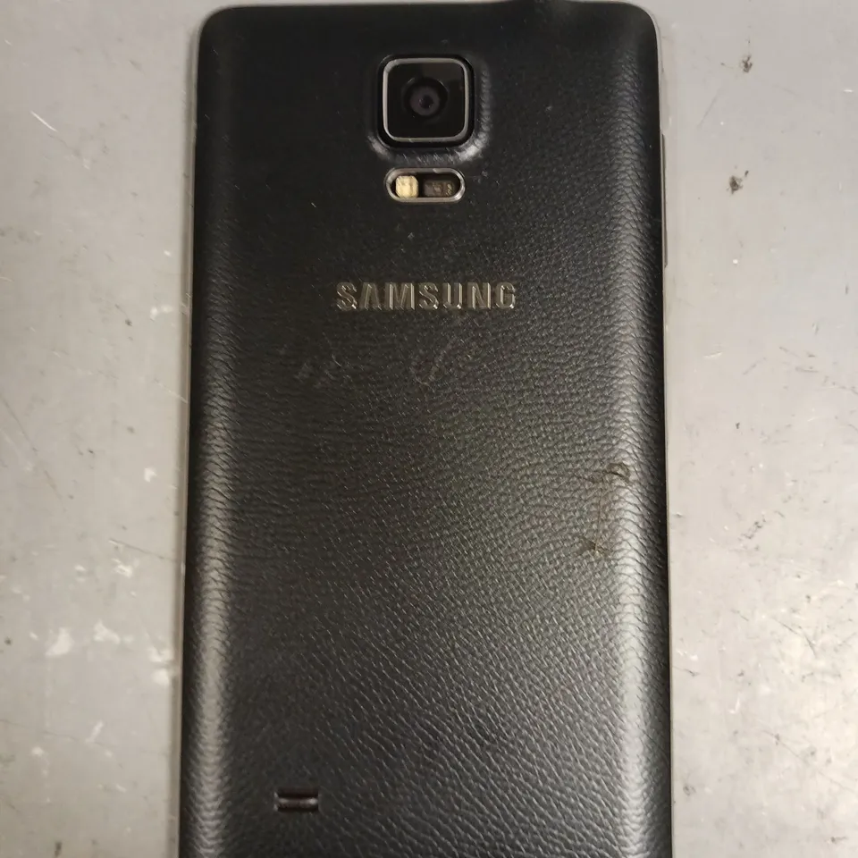 SAMSUNG GALAXY NOTE 4 SMARTPHONE 