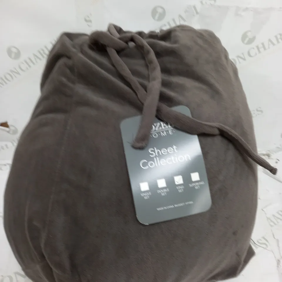 BOXED COZEE HOME SHEET COLLECTION IN CHARCOAL - KING SIZE 