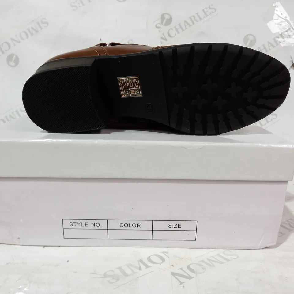 BOXED PAIR OF DESIGNER LEATHER BOOTS IN BROWN EU SIZE 38