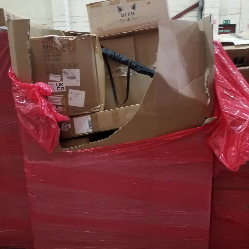 PALLET CONTAINING VARIOUS ASSORTED BOXED HOUSEHOLD ITEMS TO INCLUDE: CAT TREE, UMBRELLA, CHILDRENS BALANCE BIKE, BAR STOOL AND LOTS MORE UNMARKED BOXED ITEMS 