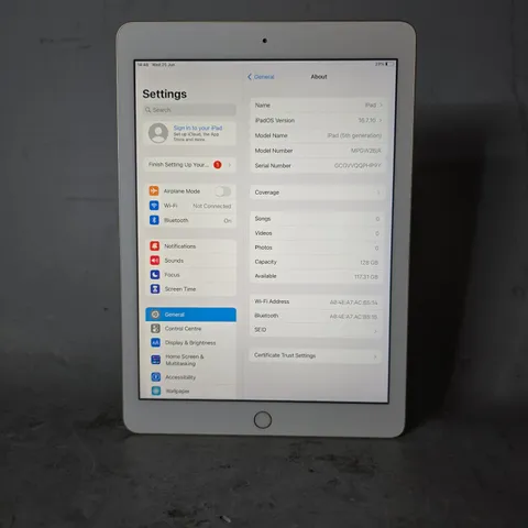 APPLE IPAD 5TH GENERATION 
