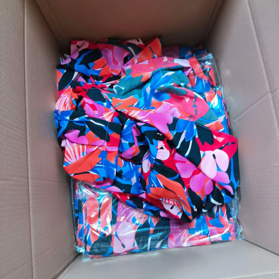 BOX OF APPROXIMATELY 30 MALISSA J COLLECTION DRESS – SMALL (SM) – PINK/RED/BLUE FLORAL PATTERN