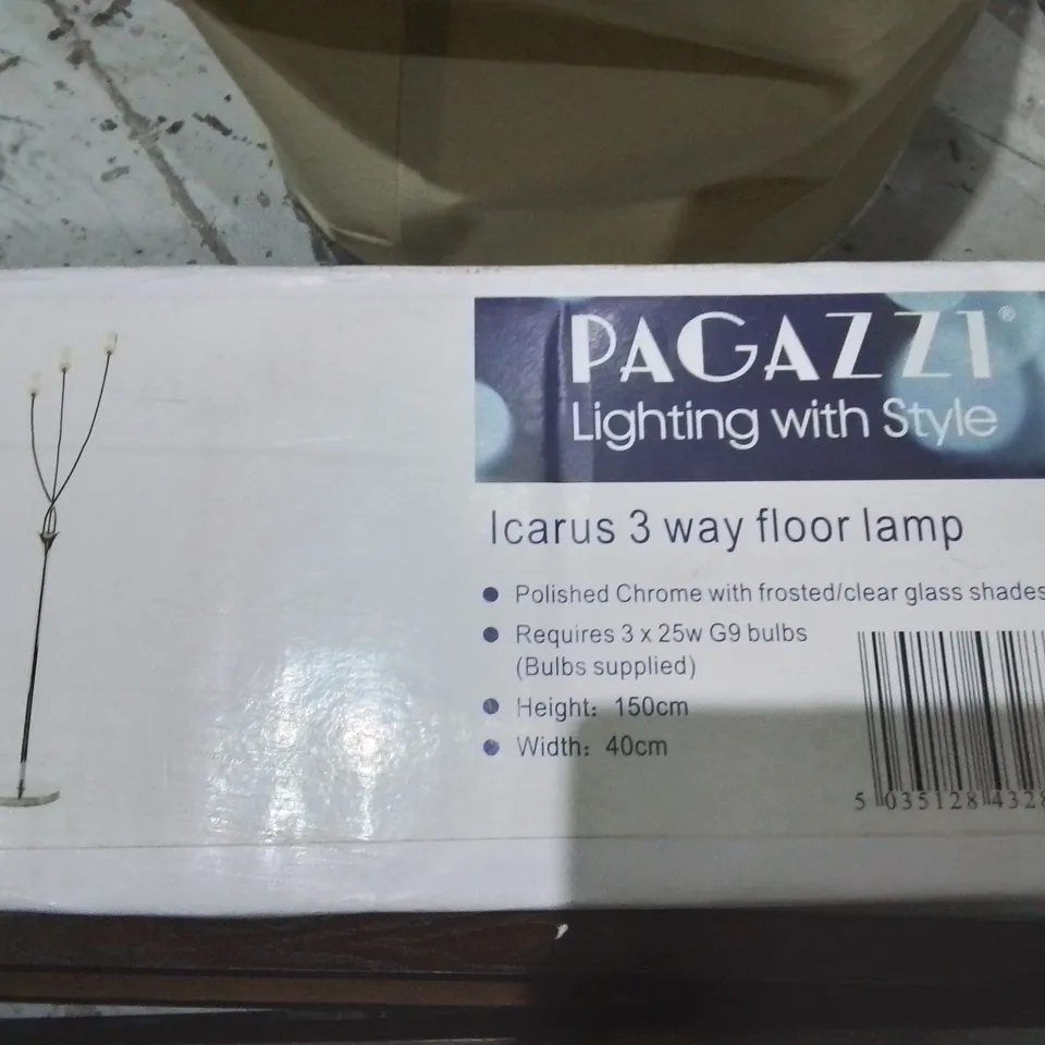 LOT OF 7 ASSORTED LIGHTING ITEMS TO INCLUDE FLOOR LAMP PARTS, LIGHT SHADES AND FITTINGS