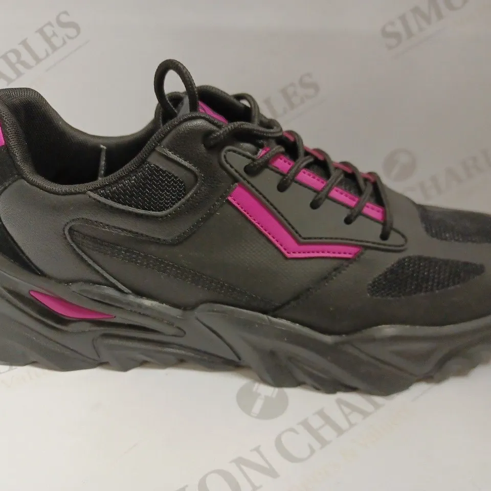 KOI VEGAN ECSTASY RAVE CULTURE TRAINERS - SIZE 10