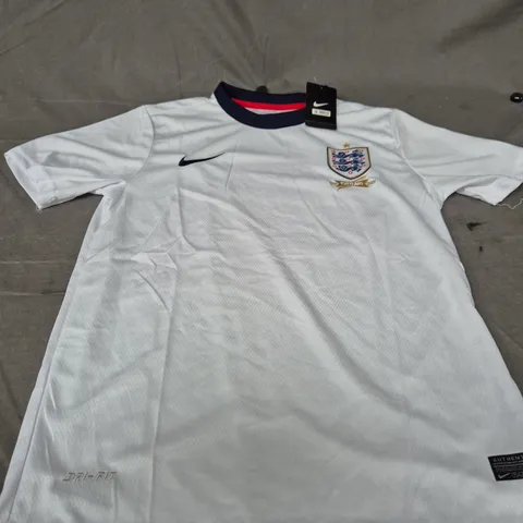 ENGLAND 2013 / 2014 HOME FOOTBALL TOP SIZE S 