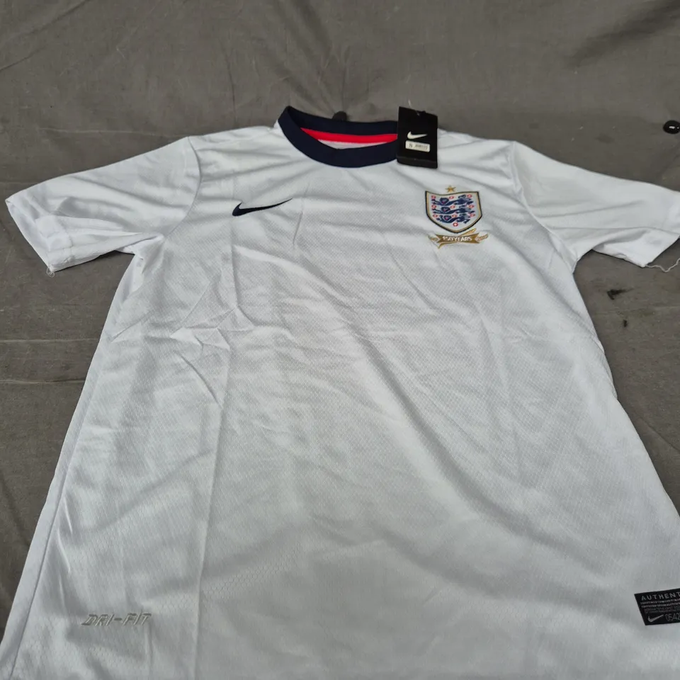 ENGLAND 2013 / 2014 HOME FOOTBALL TOP SIZE S 