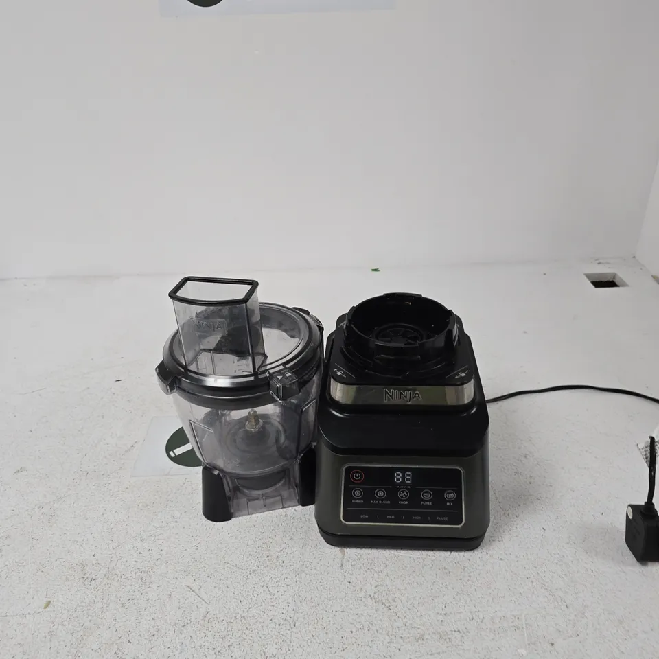 NINJA BLENDER WITH FOOD PROCESSOR ATTACHMENT – DUAL JAR SYSTEM