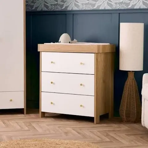 BOXED OBABY NIKA CHANGING UNIT - OAK & WHITE (2 BOXES)