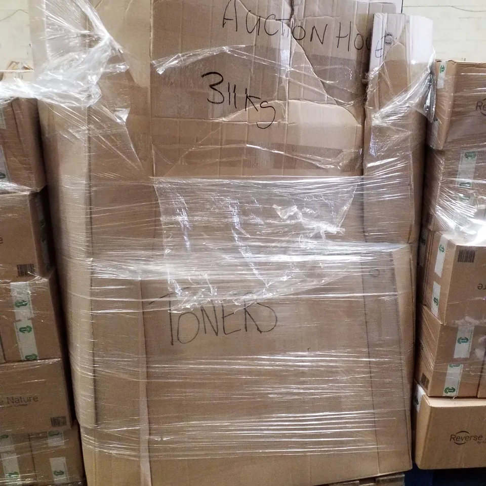 PALLET CONTAINING ASSORTED TONER CARTRIDGES 