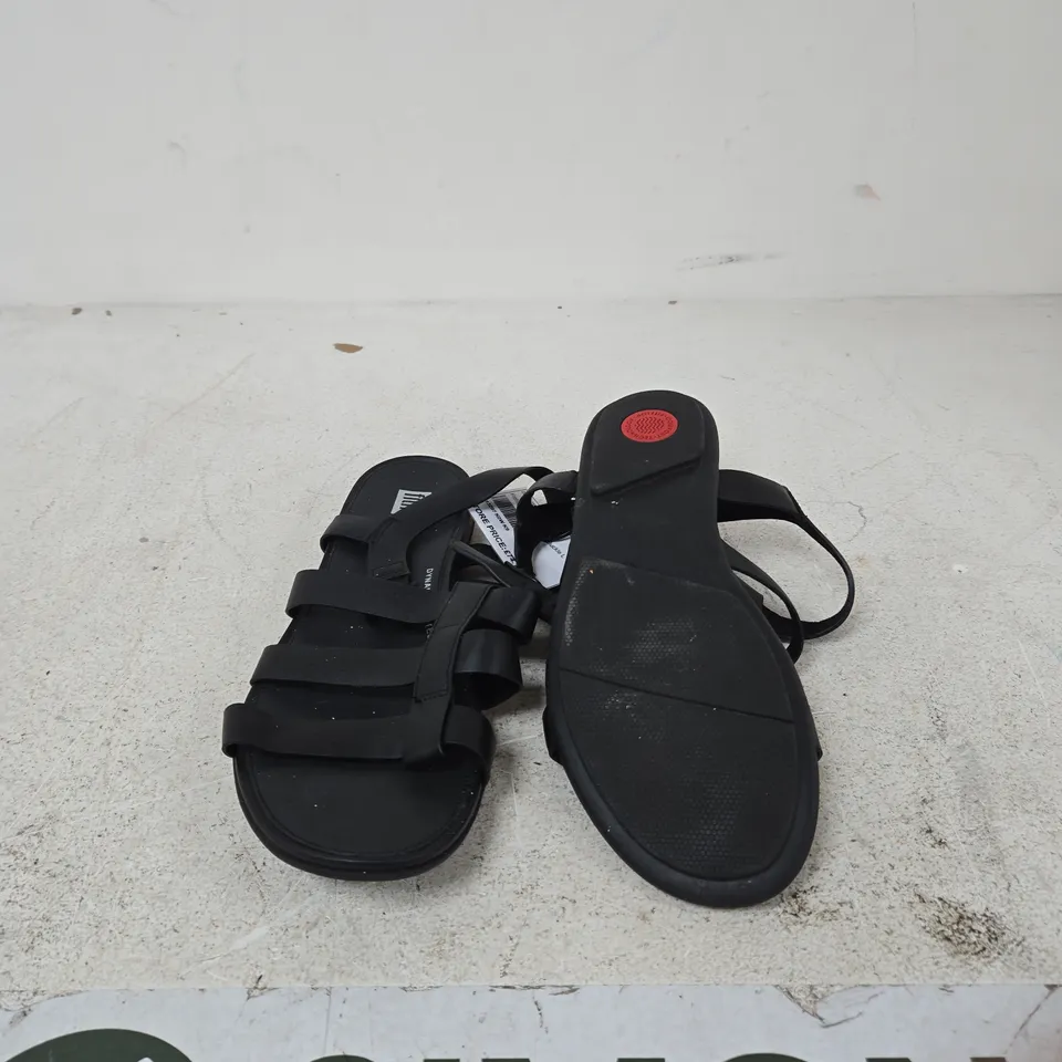FITFLOP WOMEN'S BLACK STRAPPY SANDALS UK SIZE 9