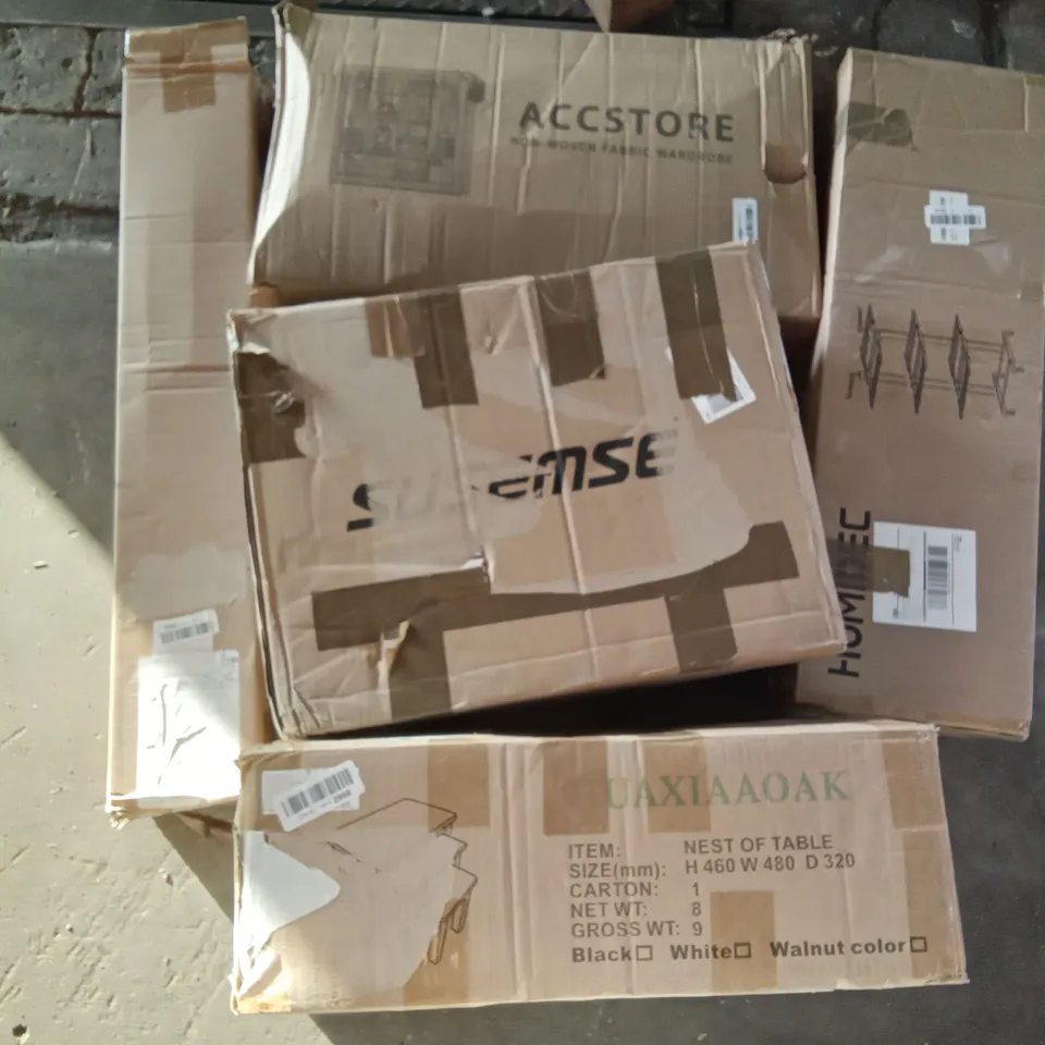 PALLET OF ASSORTED ITEMS INCLUDING ACCSTORE FABRIC WARDROBE, HOMIDEC DRYING RACK, HUAXIAAOAK NEST OF TABLE, RECURVE BOW AND ARROWS SET, PLASMA CUTTING MACHINE
