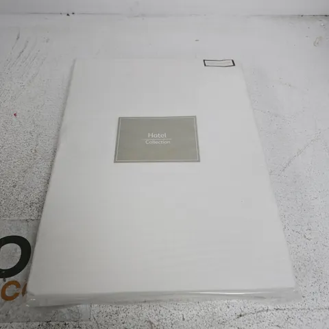 HOTEL COLLECTION DOUBLE DUVET COVER – WHITE