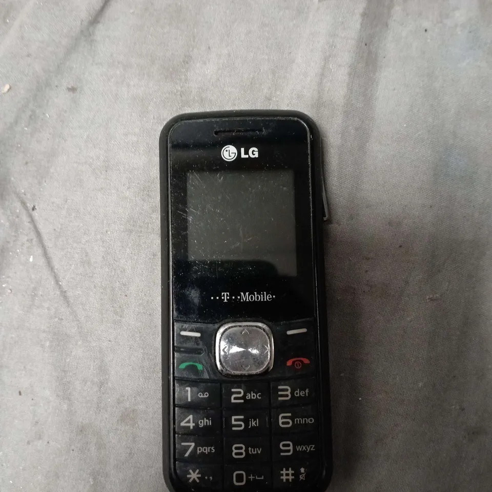 LG MOBILE PHONE WITH T-MOBILE BRANDING – 