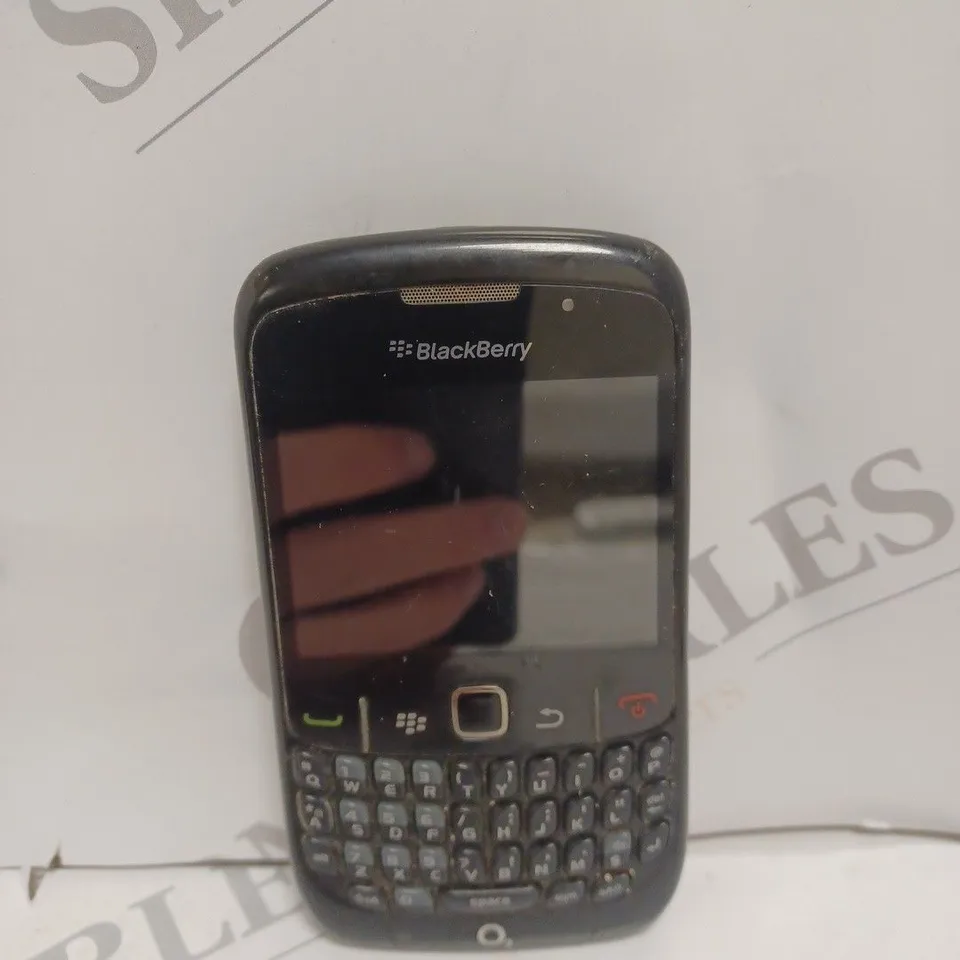 BLACKBERRY CURVE 8520 MOBILE PHONE 