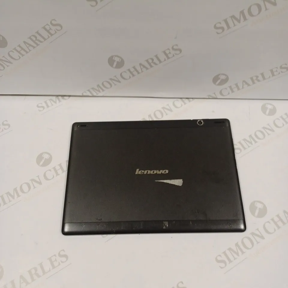 LENOVO BLACK TABLET 