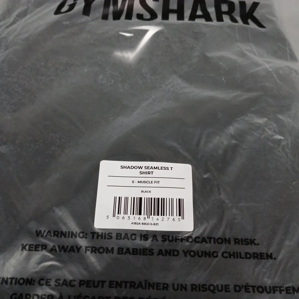 GYMSHARK SHADOW SEAMLESS T SHIRT IN BLACK – MUSCLE FIT –  SIZE S