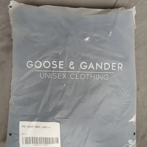 GOOSE & GANDER HOODIE IN NAVY SIZE LARGE