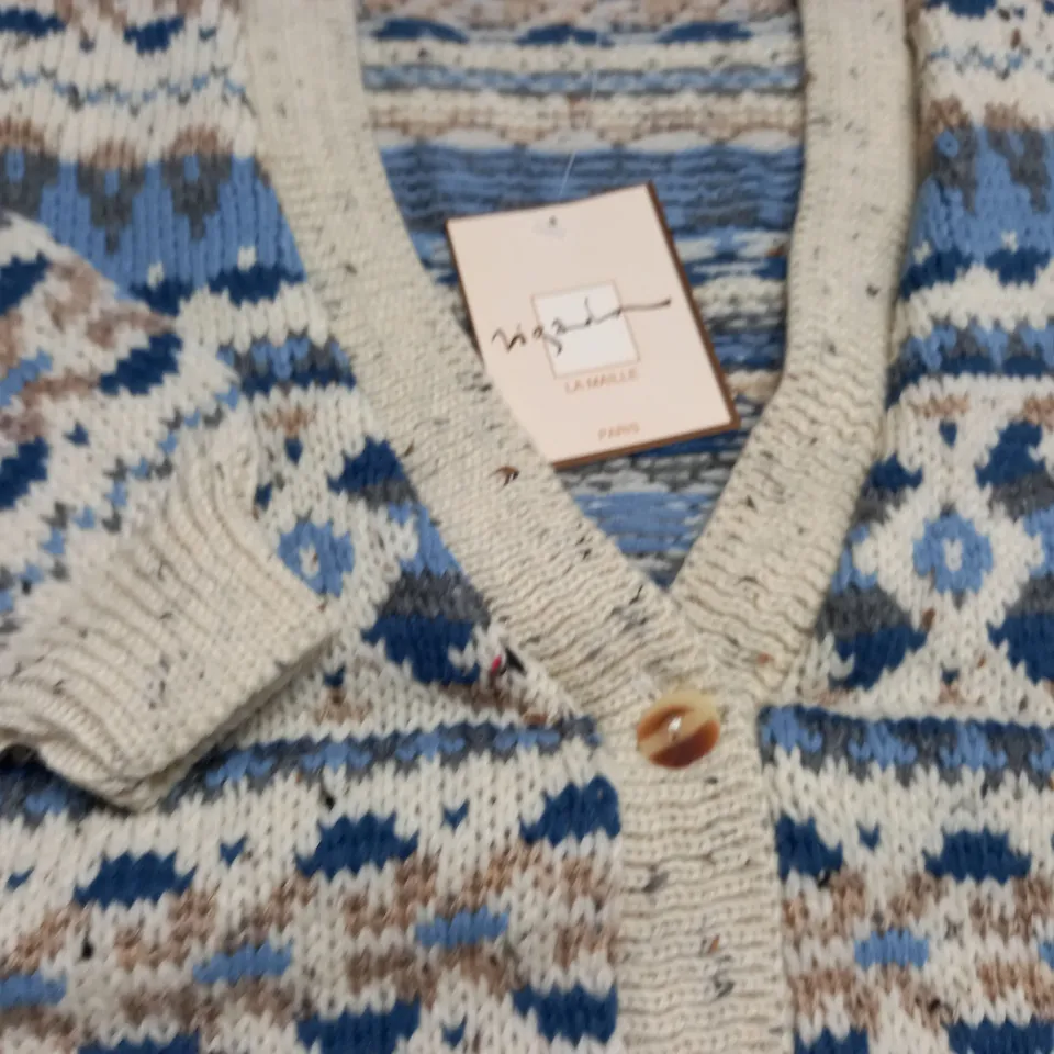 LOT OF APPROXIMATELY 15 LA MAILLE V-NECK BUTTON CARDIGANS - SIZE UNSPECIFIED