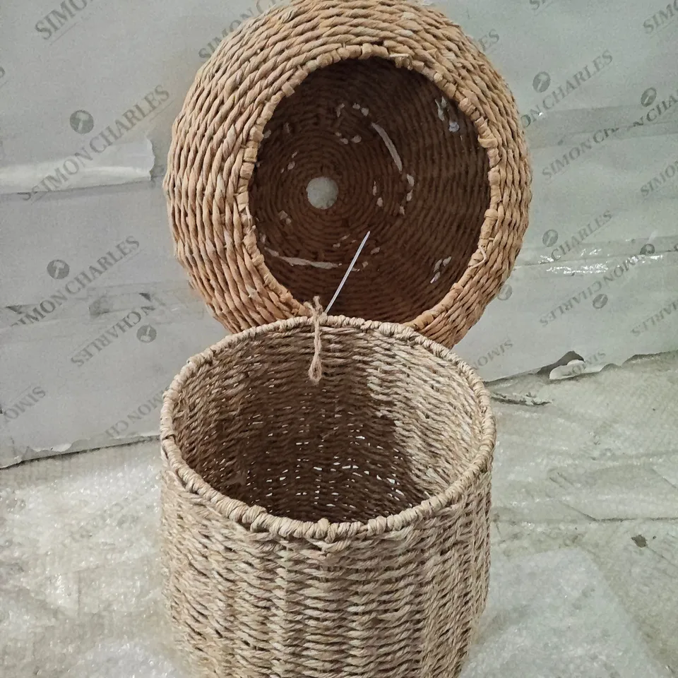 WICKER MUSHROOM THEMED STORAGE HAMPER