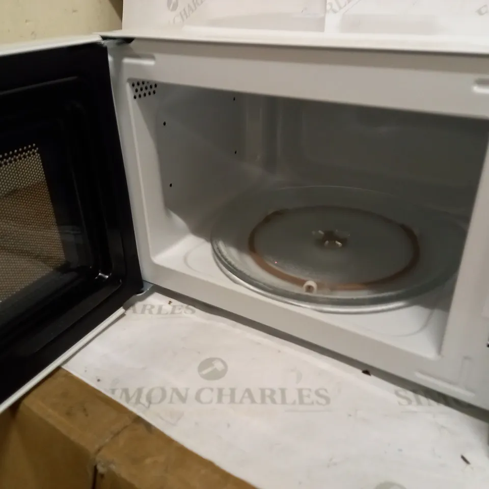 SWAN 20L 700W MANUAL MICROWAVE RRP £54