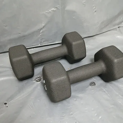 GYMWIND NEOPRENE 5KG DUMBBELLS SET 