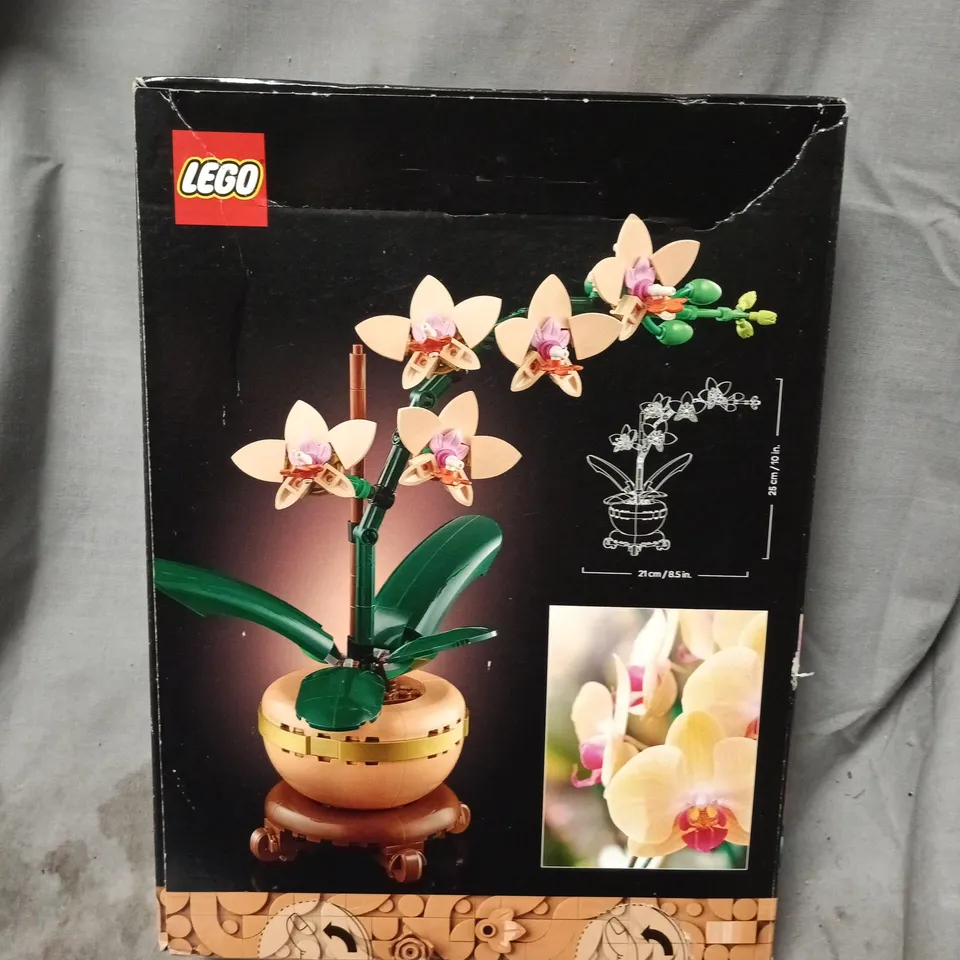 LEGO BOTANICALS MINI ORCHID – 274 PIECES (SET 10343)