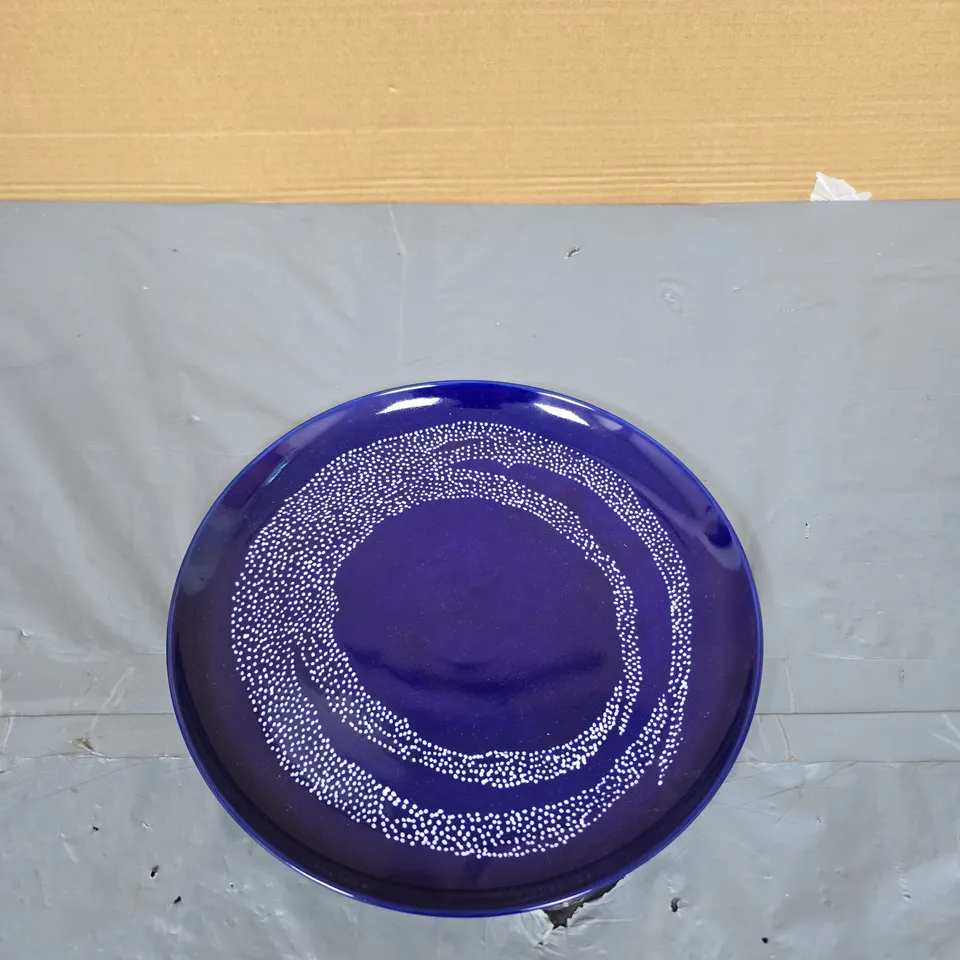 OTTOLENGHI X SERAX PLATE - LAPIS LAZULI SWIRL-DOTS WHITE, 26 CM (SET OF 2)