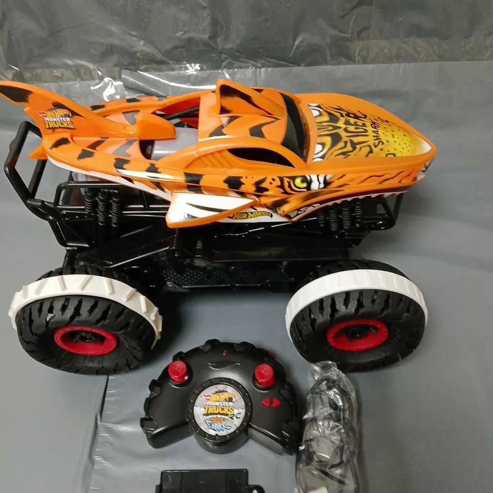 HOT WHEELS REMOTE CONTROLLED MONSTER TRUCK