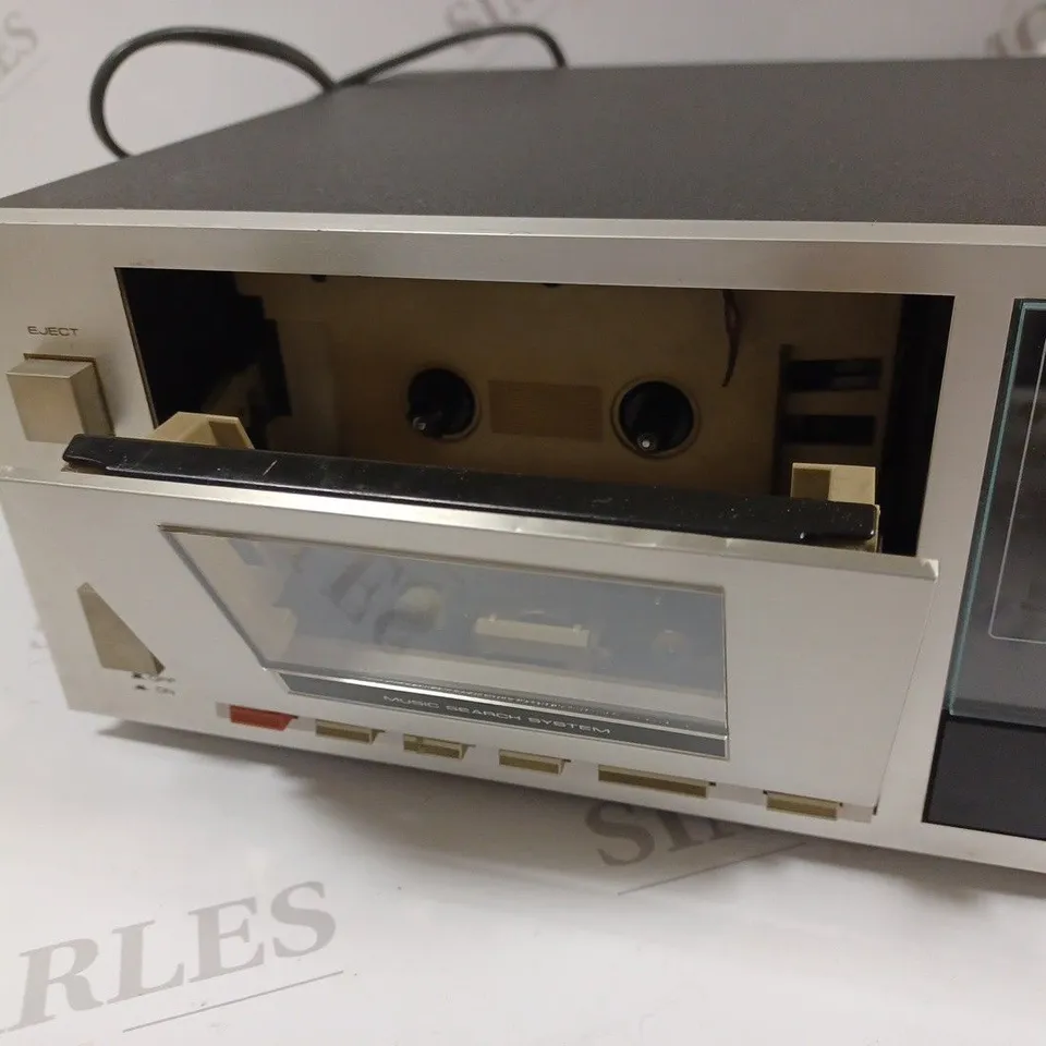 UNBOXED PIONEER STEREO CASSETTE TAPE DECK CT-320