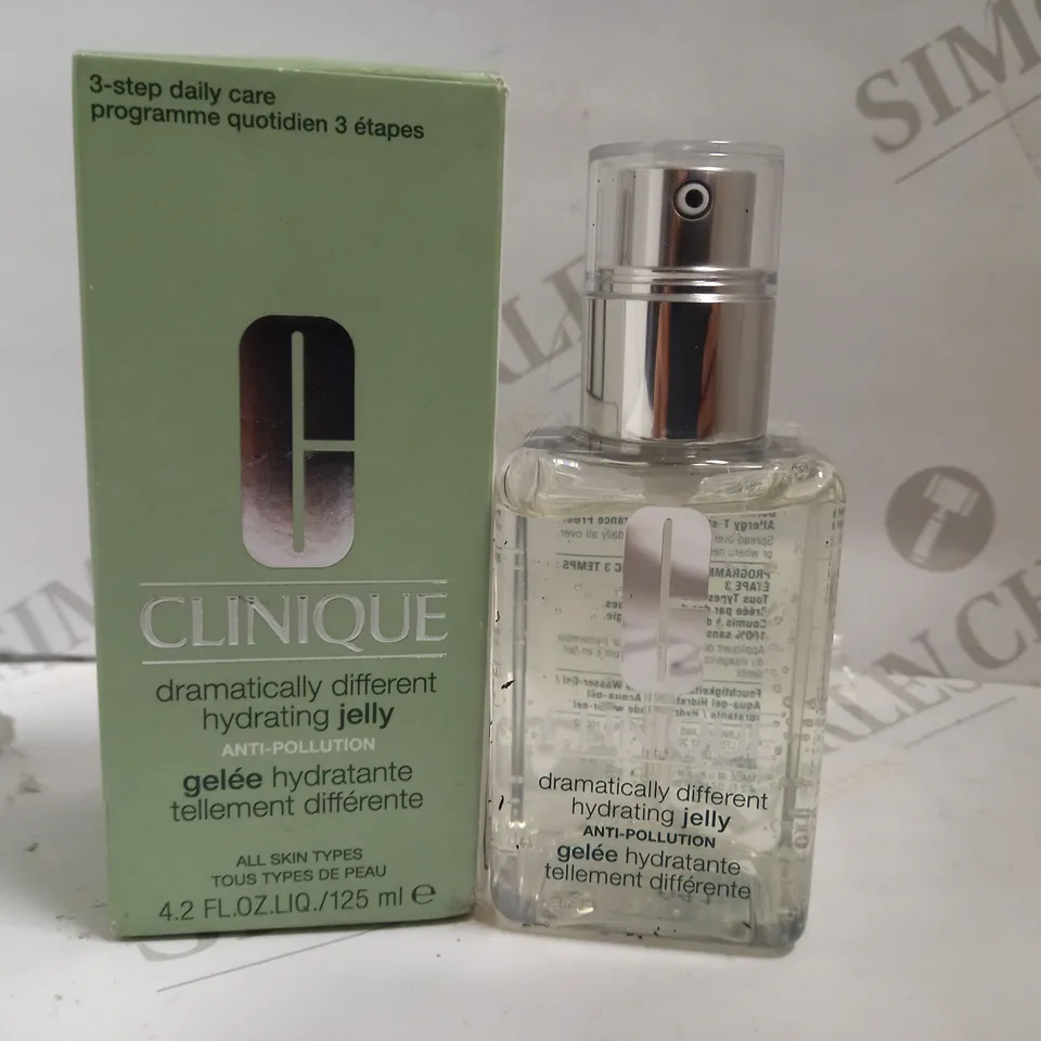 CLINIQUE DRAMATICALLY DIFFERENT HYDRATING JELLY - 125ML