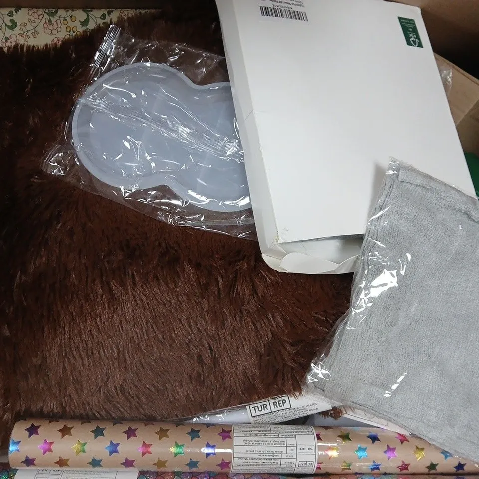 BOX OF APPROXIMATELY 15 ASSORTED HOUSEHOLD ITEMS TO INCLUDE CRAFTY BARBY YARN MULTIPACK, HENRY BAGS, ETC